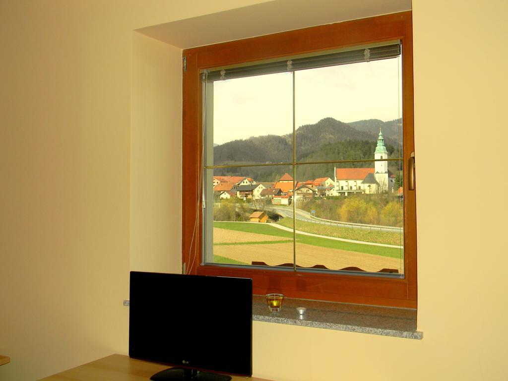Tourist Farm Kolar Villa Ljubno Kamer foto